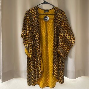 Woman’s Aloha Print Cover-Up. OS